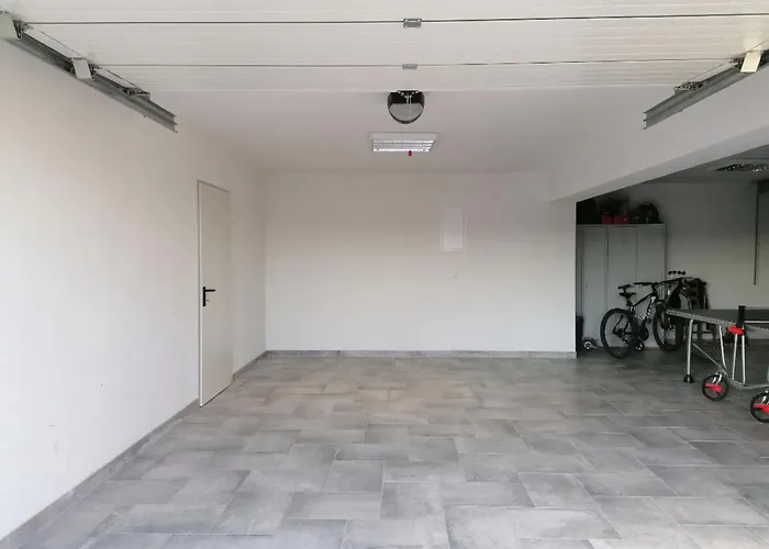 Gesamte Mit Terrasse Und Meerblick By Interhome شقة سيبينج كرومبوتسكي