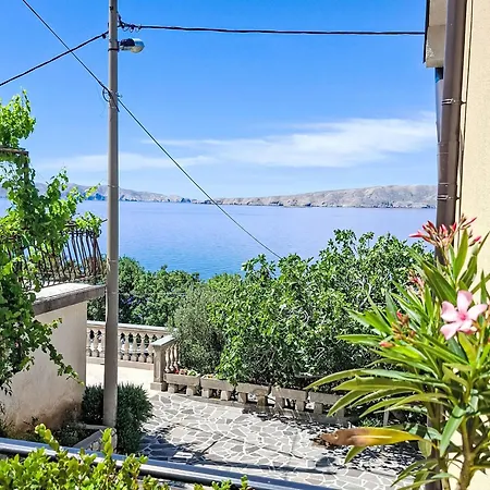 Lejlighed Gesamte Mit Terrasse Und Meerblick By Interhome Sibinj Krmpotski